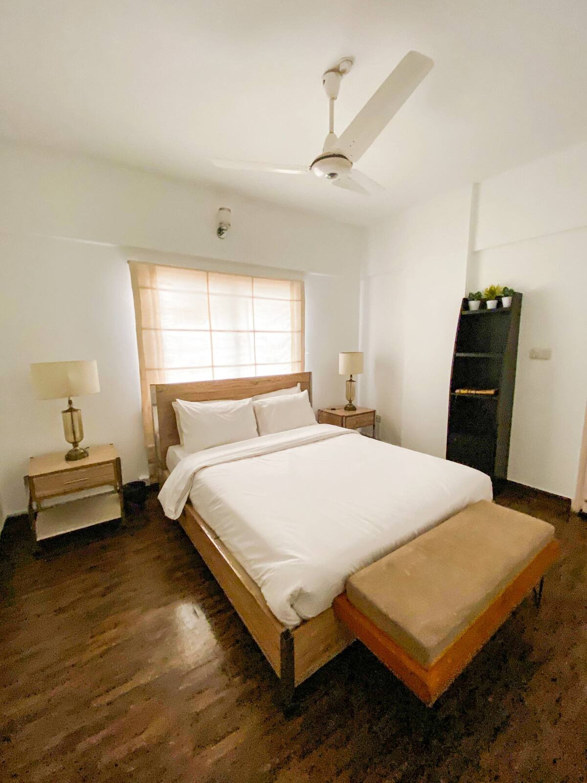 2 Bedroom Apartment in DHA near SeaView