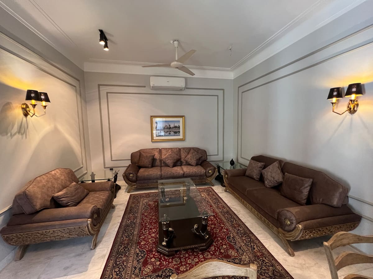2 Bedroom Ground Floor Next to Aga Khan